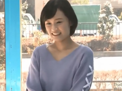 介護師になるために一生懸命勉強している美少女がMM号の雰囲気に押されパコ展開